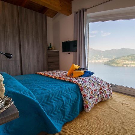 Taormina with garden, swimming pool&lake view Parzanica Zewnętrze zdjęcie